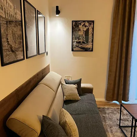 Incis Next To The Amphitheather Appartement Pula