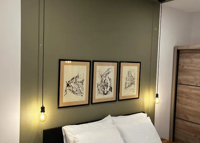 Lägenhet Incis Next To The Amphitheather Pula