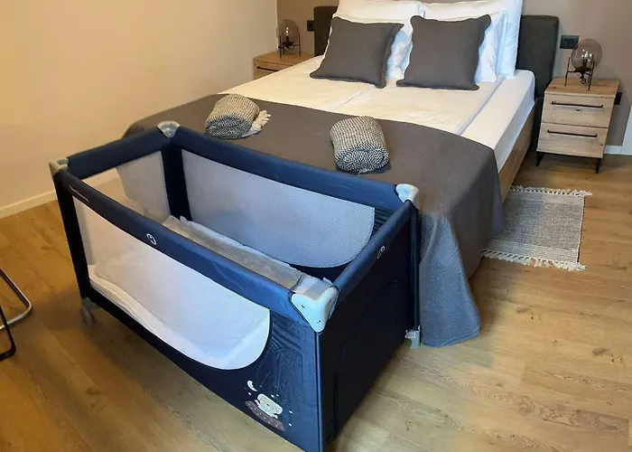 Incis Next To The Amphitheather Lägenhet Pula