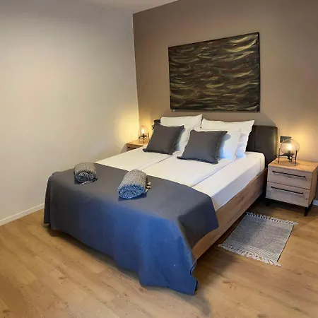 Incis Next To The Amphitheather Appartement Pula